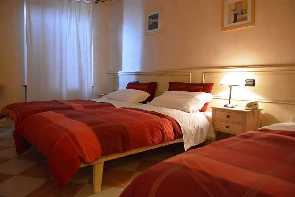Hotel Due Colonne San Bonifacio 3*,